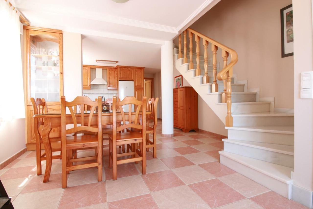 Oliva Holidays 3 Екстер'єр фото